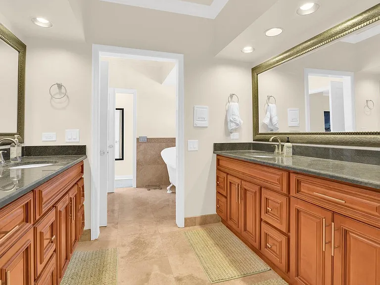 1704 Del Haven Dr #38-B — Photo 36