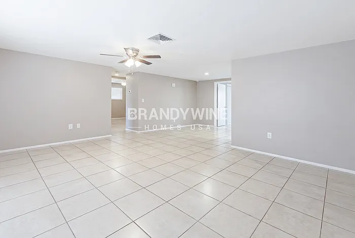 7804 Topay Ln — Photo 5