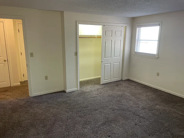 826 State St #3 — Photo 14