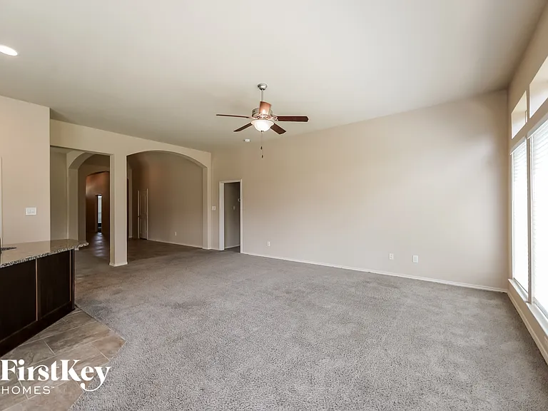 4203 Driftwood Bend Ct — Photo 4