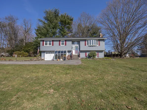 24 Country Drive, Watertown, CT 06795