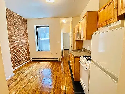 Rented by Crosstown Apartments NYC | media 2