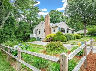 8 Autumn St, Danvers, MA 01923