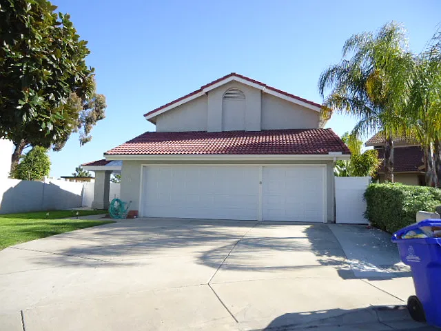 9043 Meadowrun Pl