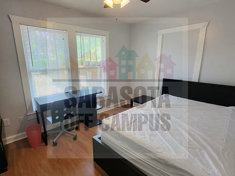 3600 Old Bradenton Rd #B — Photo 32