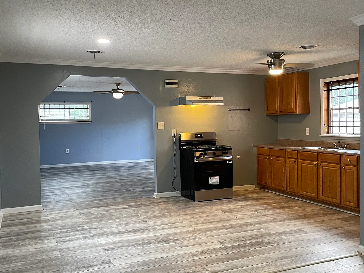 3 bed, 1500 sqft, $1,700 — Photo 4
