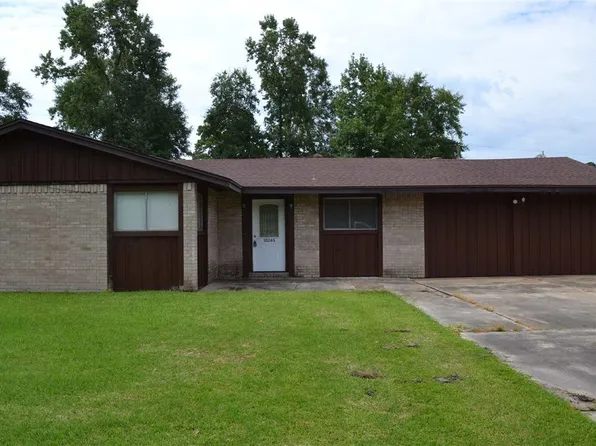 10245 Peck Rd, Lumberton, TX 77657