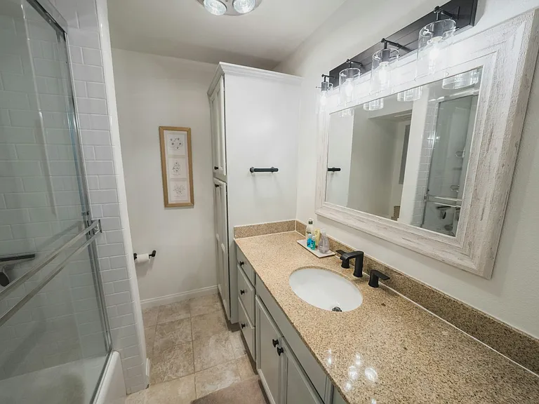 1031 Miramonte Dr #2 — Photo 17