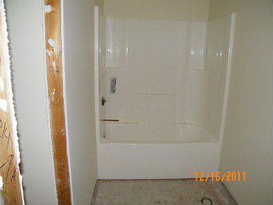 2nd image of 701 Bayhill Ct
