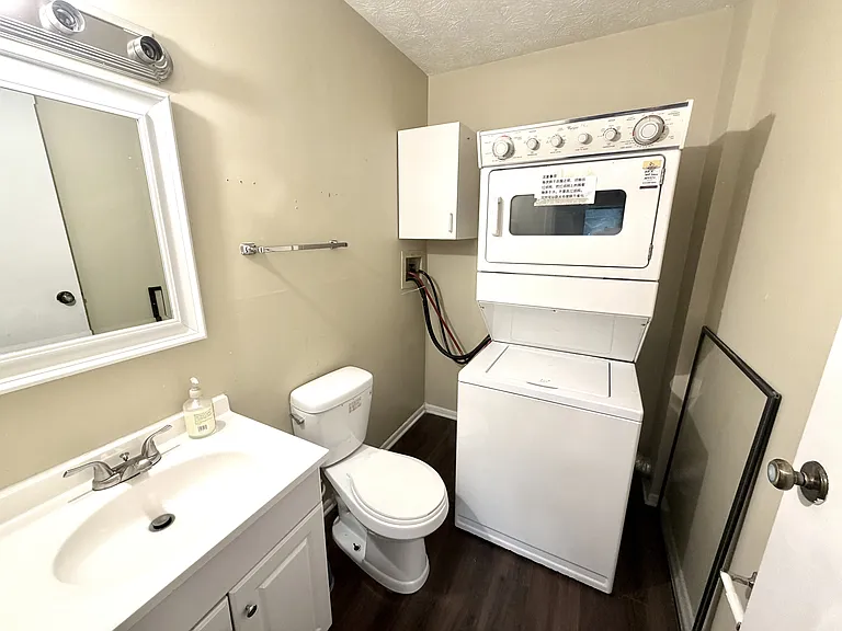 518 Riddle Rd #6 — Photo 11