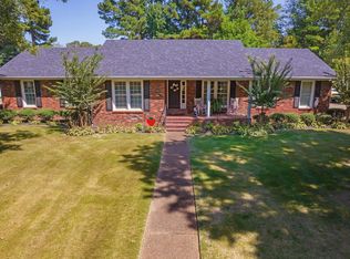 828 Mary Key Dr, Humboldt, TN 38343
