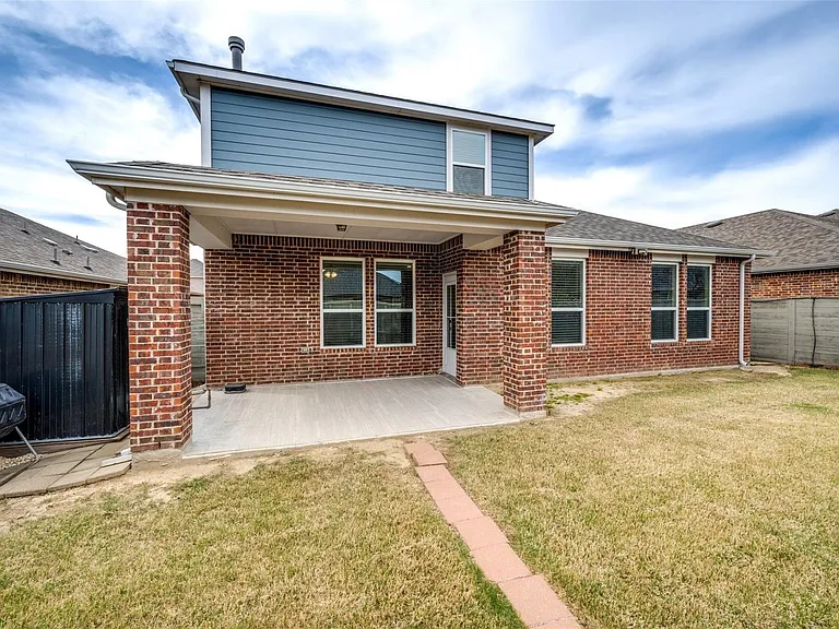 1728 Heron Way — Photo 33