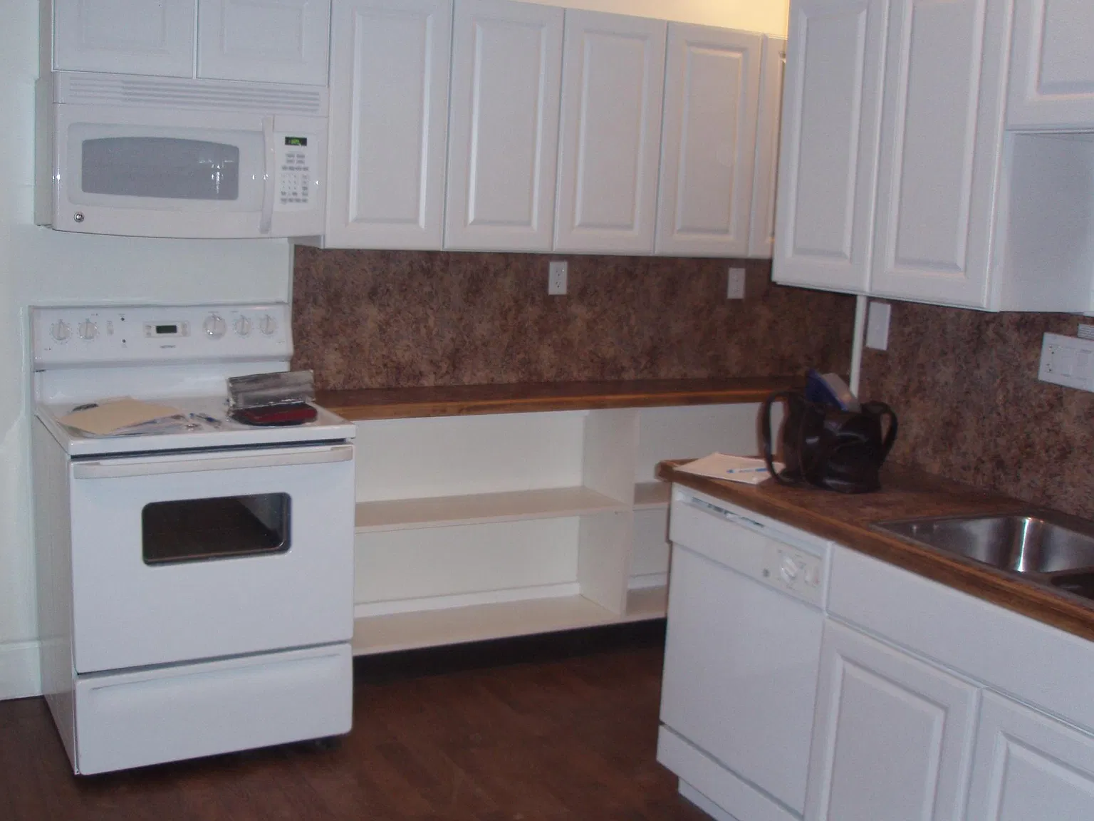 4 bed, 1500 sqft, $2,060 — Photo 4
