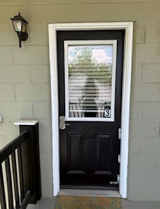2nd image of 112 N Oak St APT 3
