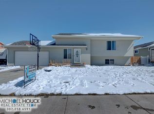 5309 Tonkawa Trl, Bar Nunn, WY 82601