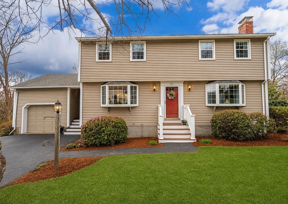 1st image of 24 Hodgkins Dr