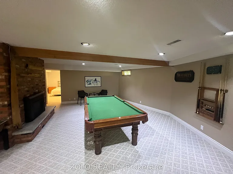 112 Carmichael Cres — Photo 19