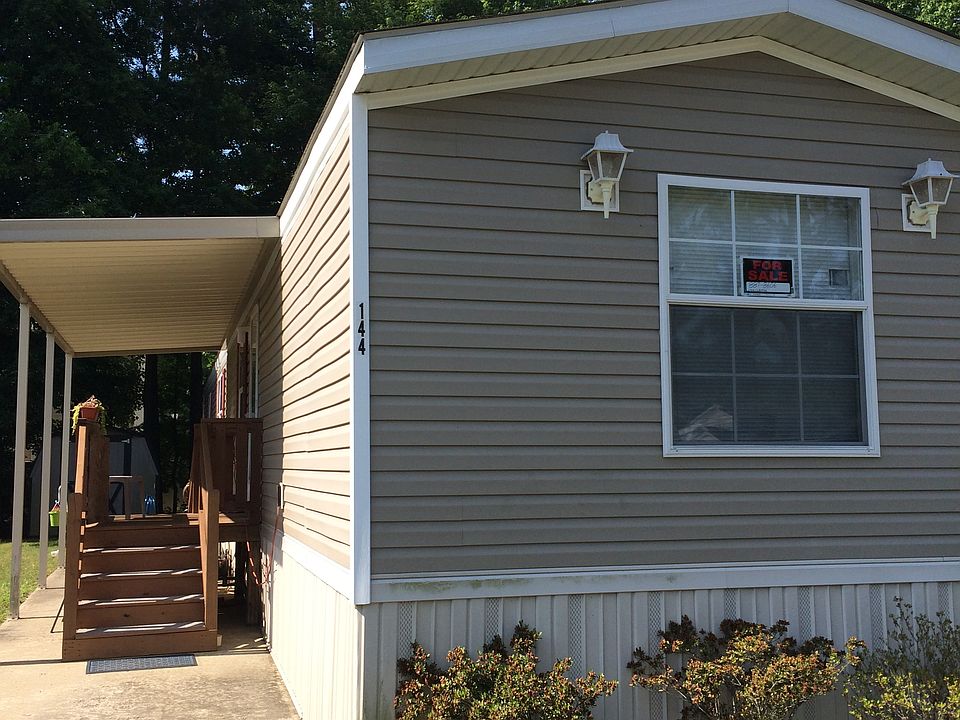 1st image of 144 S Dogwood Ct