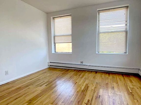 5th image of 96 President St #U3