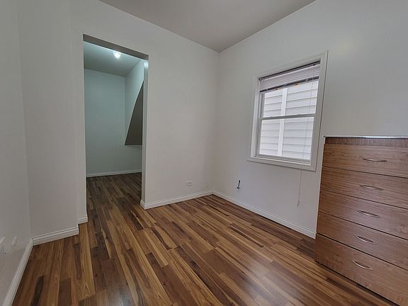 2nd image of 2505 N Clybourn Ave #1