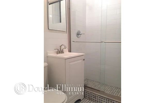 Rented by Douglas Elliman | media 10