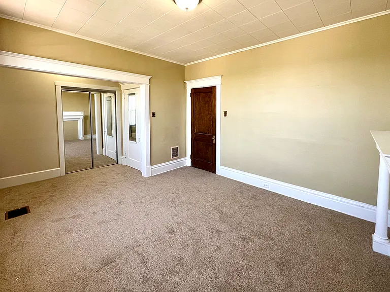 141 Brightwood Ave — Photo 25