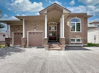 966 Shore Ln, Wasaga Beach, ON L9Z 2B4