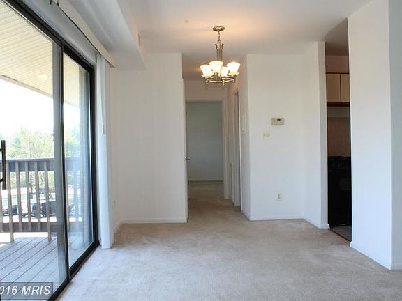 3rd image of 7528 Savannah St #28/201