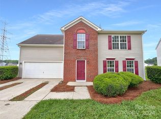 7105 Streator Ct, Charlotte, NC 28216