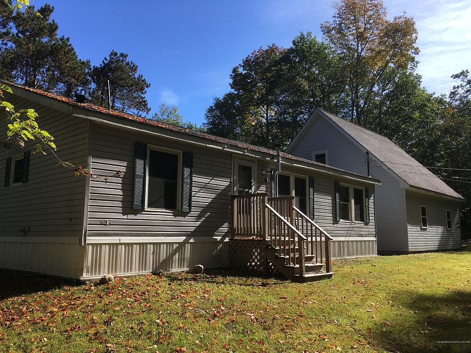 245 Main St, Oxford, ME 04270 Zillow