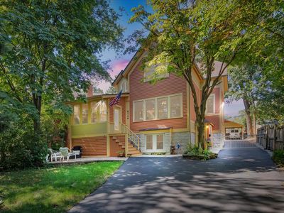 9746 S Prospect Ave, Chicago, IL, 60643