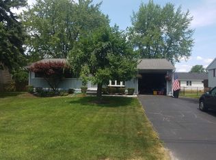 84 Markey Ave, Lancaster, NY 14086