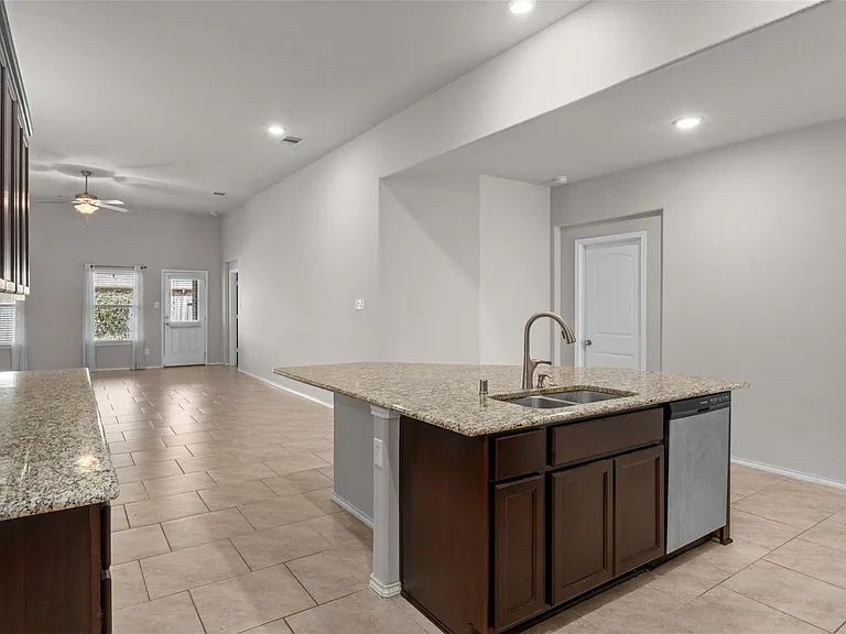 5210 Adria Hills Cir — Photo 8