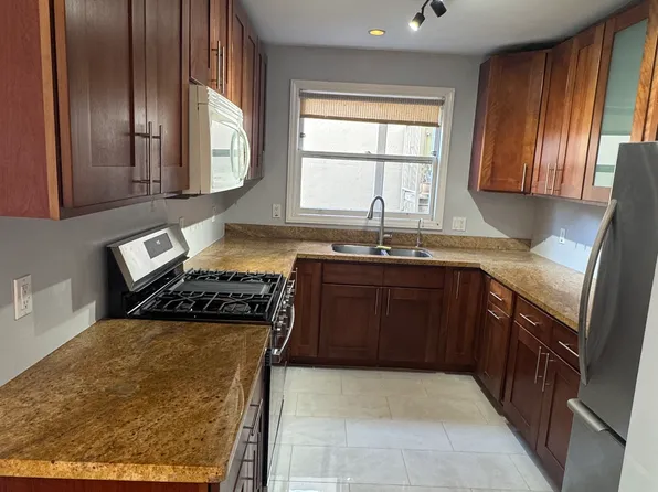54 Terra Vista Ave APT 4, San Francisco, CA 94115