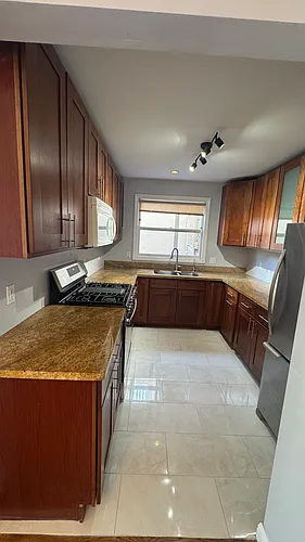 54 Terra Vista Ave #4 Photo 1