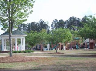 207 Pine Cres, Newnan, GA 30265