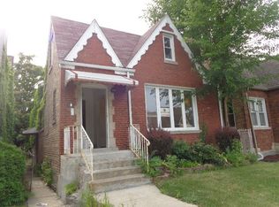 10018 S Prairie Ave, Chicago, IL 60628
