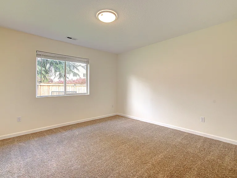 1st bedroom