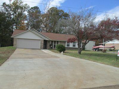 113 Idylewyld, Linden, TX, 75563