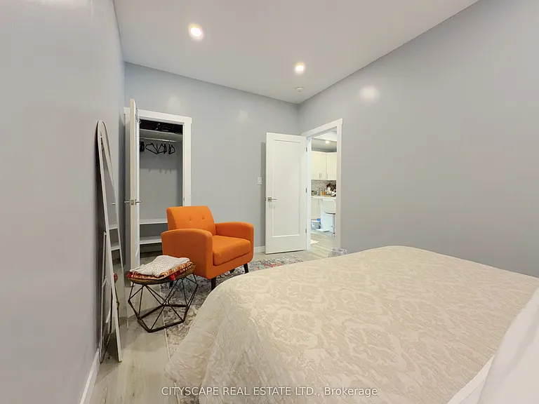 3211 Angel Pass Dr — Photo 13