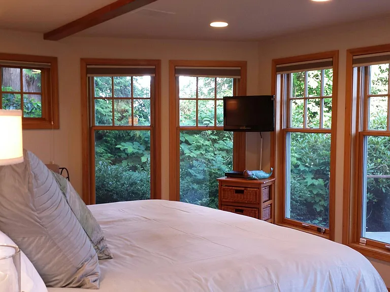 18600 Sound View Pl — Photo 9