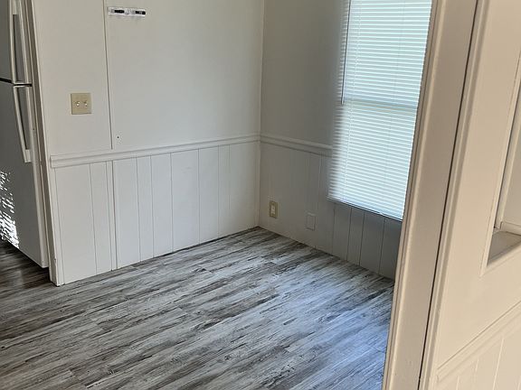 5th image of 6500 Bunker Hill Rd