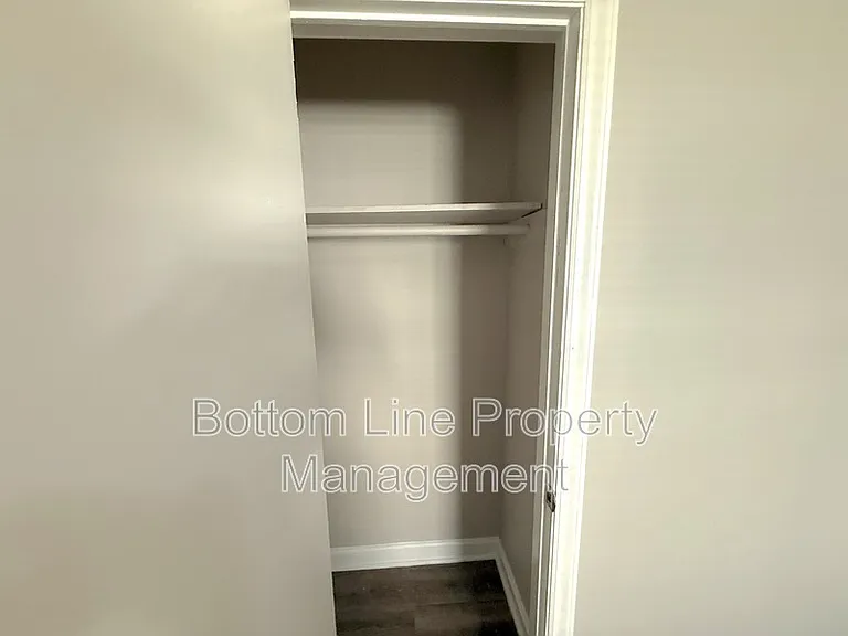 1408 Dean St — Photo 9