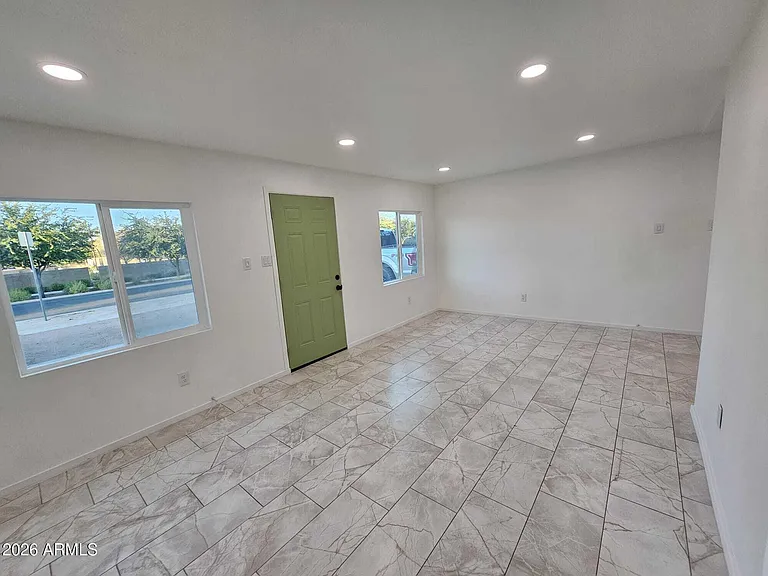 8375 W Madison St — Photo 2