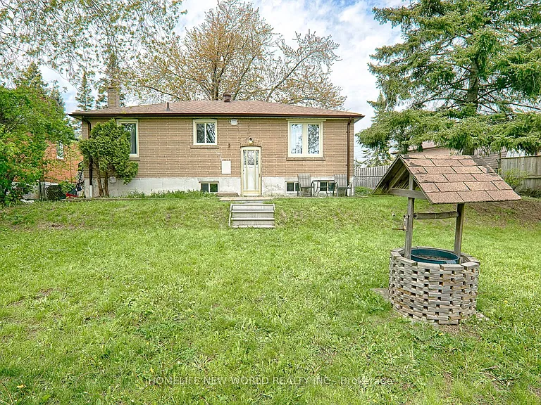 69 Rockport Cres #MAIN — Photo 10
