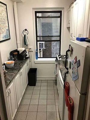 Rented by Grand Group Realty | media 25