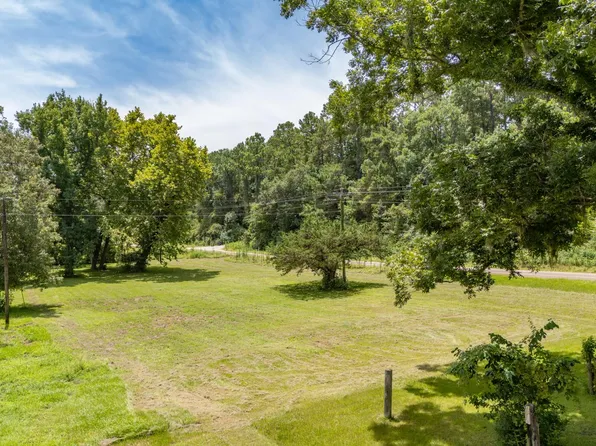 7796 Fm 1008, Dayton, TX 77535