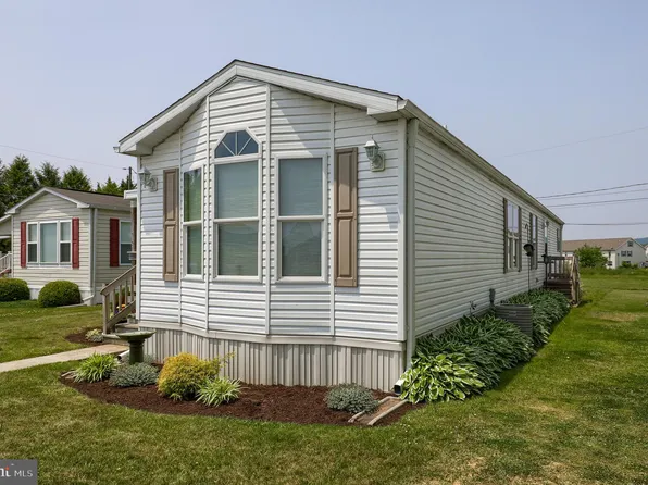 70 Snyder Ln, Ephrata, PA 17522