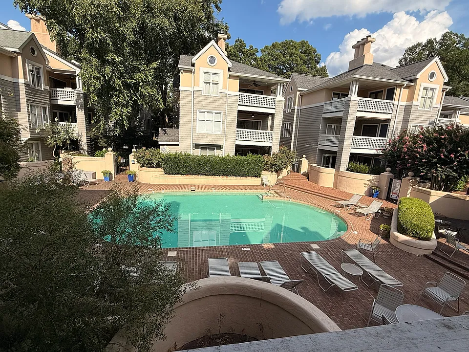 222 Queens Rd #56