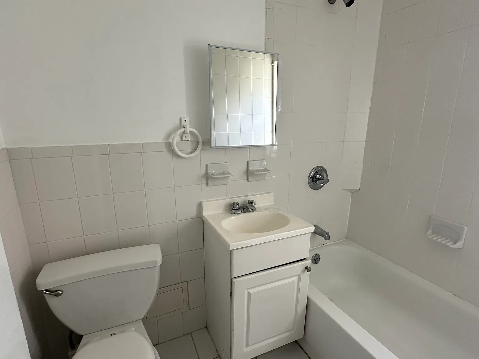 1 bed, 600 sqft, $2,000 — Photo 2